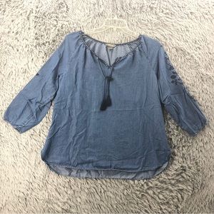 Natural Reflections Shirt Womens XL Tassle Neckline Threaded Collar Embroidered